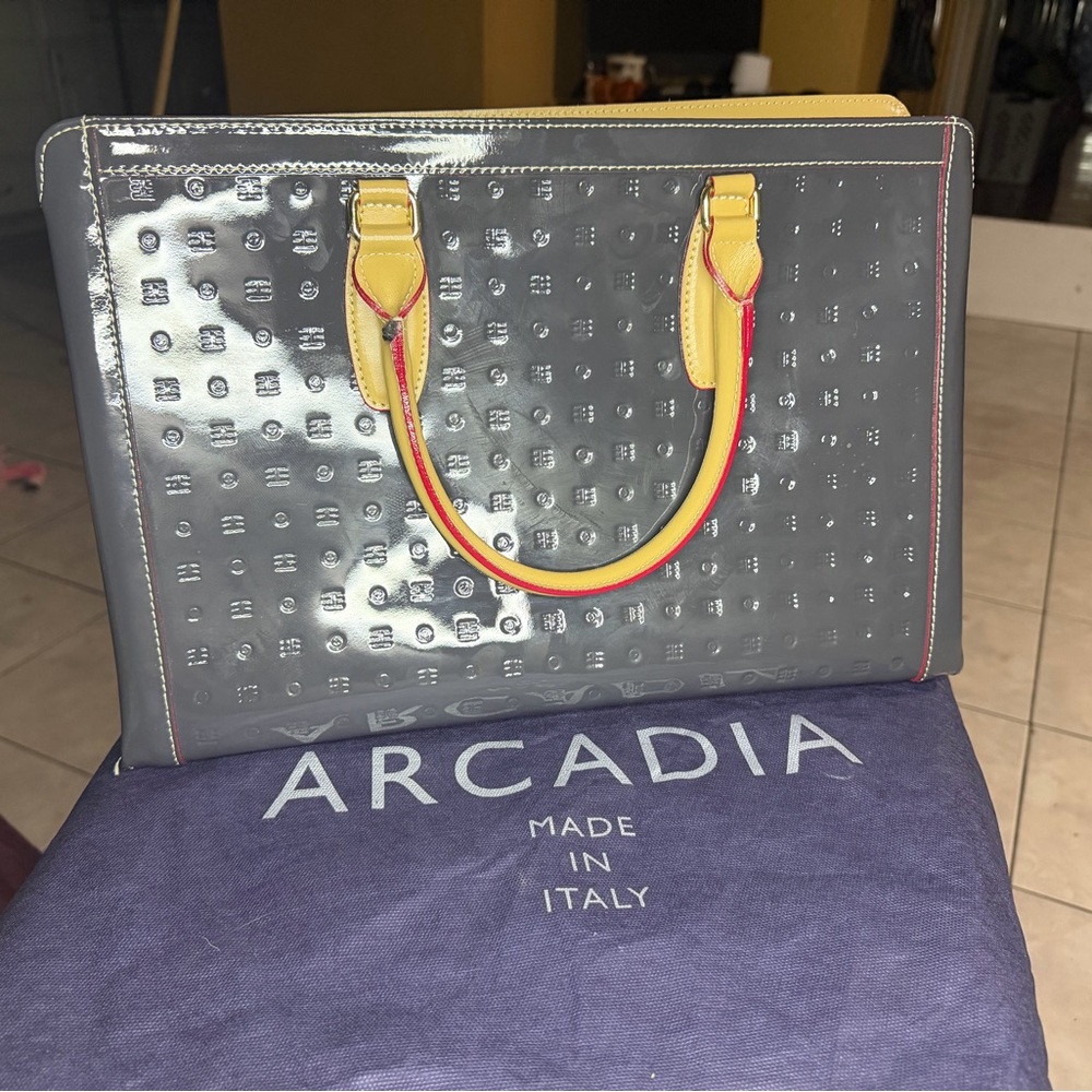 Arcadia Business Italian Patent Leather Grab Tote Handbag w/dust bag